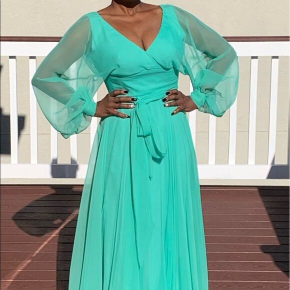Vintage Green Pleated Chiffon Maxi Dress - Picture 3 of 15